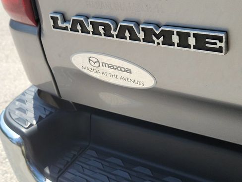 Used 2019 RAM 1500 Laramie RWD image 10