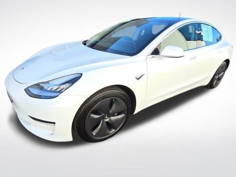 Used 2020 Tesla Model 3 Long Range image 3