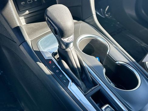 Certified 2024 Chevrolet Equinox LS w/ LS Convenience Package image 17