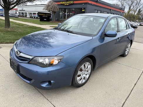 Used 2010 Subaru Impreza 2.5i image 1