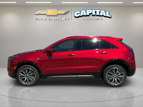Used 2024 Cadillac XT4 Sport FWD image 2
