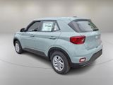 New 2025 Hyundai Venue SE image 5