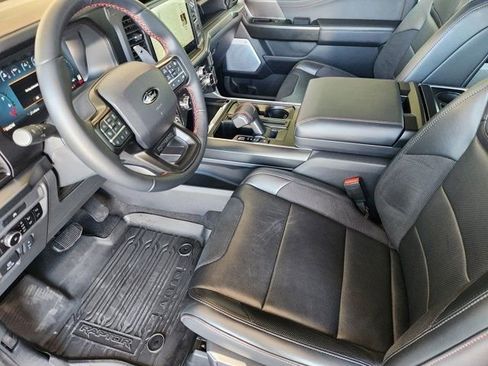 Used 2025 Ford F150 Raptor image 4