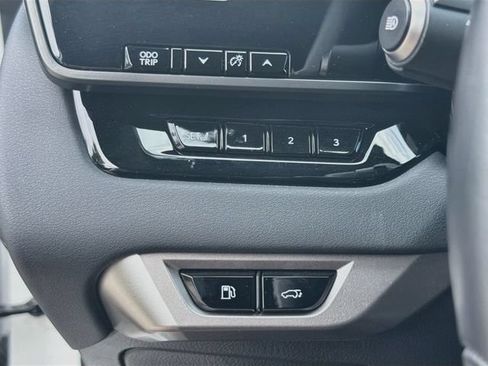Used 2025 Lexus RX 350 Premium w/ Accessory Package (Z1) FWD image 37