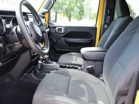 Used 2021 Jeep Wrangler Sport AWD/4WD image 13