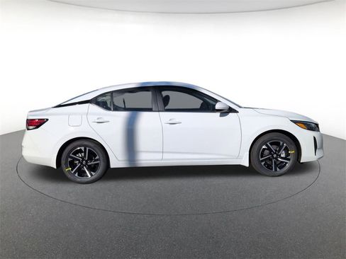 New 2025 Nissan Sentra SV w/ All-Weather Package image 4