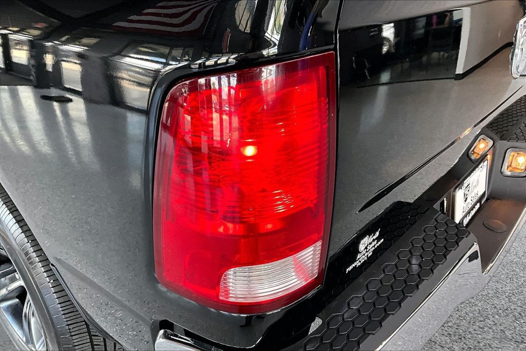 Used 2017 RAM 1500 ST w/ SXT Appearance Group AWD/4WD image 21
