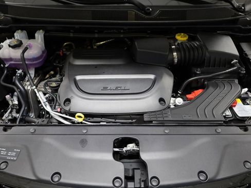 New 2026 Chrysler Pacifica Select image 28