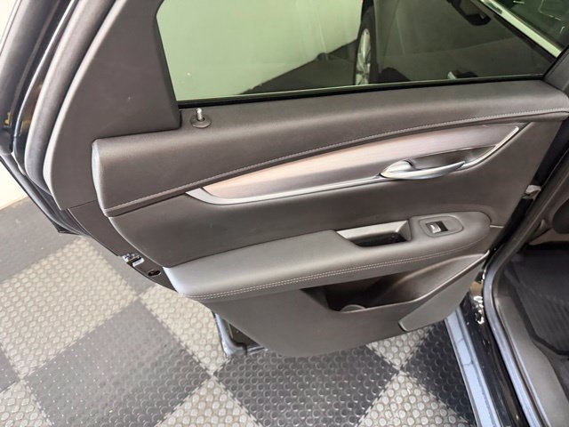 Used 2025 Cadillac XT5 Luxury w/ LPO, Floor Liner Package FWD image 32