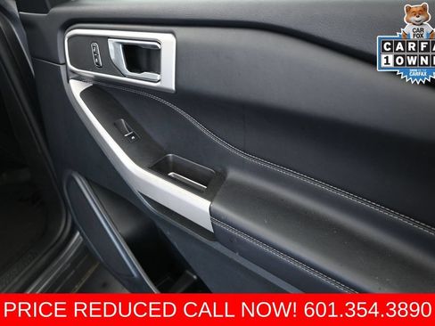 Used 2023 Ford Explorer XLT w/ Equipment Group 202A AWD/4WD image 23