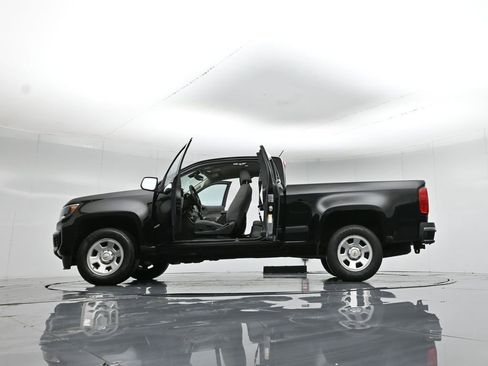 Used 2022 Chevrolet Colorado W/T w/ WT Convenience Package image 47