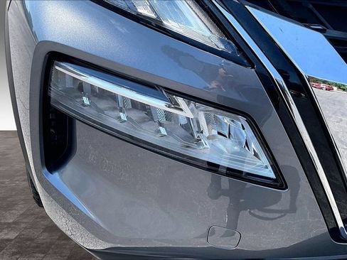 Used 2023 Nissan Rogue SV AWD/4WD image 29