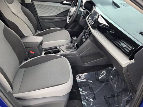 Certified 2023 Volkswagen Taos S FWD image 18
