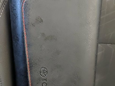 Used 2019 Toyota Tacoma TRD Sport image 30