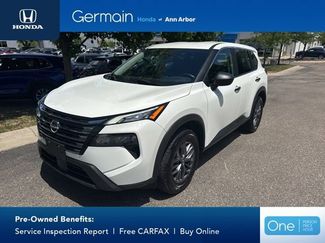 Used 2024 Nissan Rogue S FWD video 1