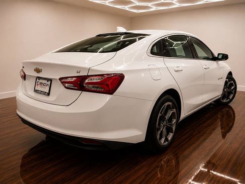 Used 2021 Chevrolet Malibu LT FWD image 7
