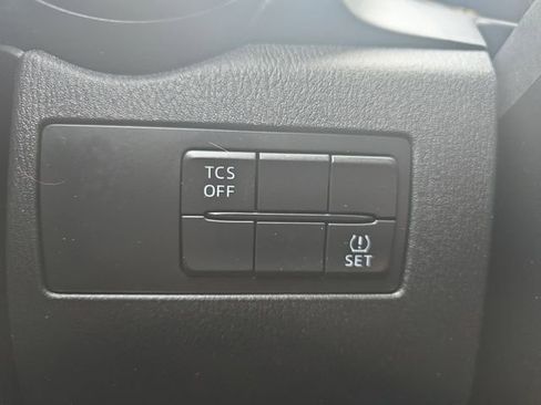 Used 2018 MAZDA CX-3 Touring image 25