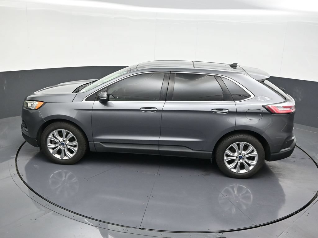Used 2021 Ford Edge Titanium AWD/4WD image 14