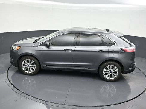 Used 2021 Ford Edge Titanium AWD/4WD image 14