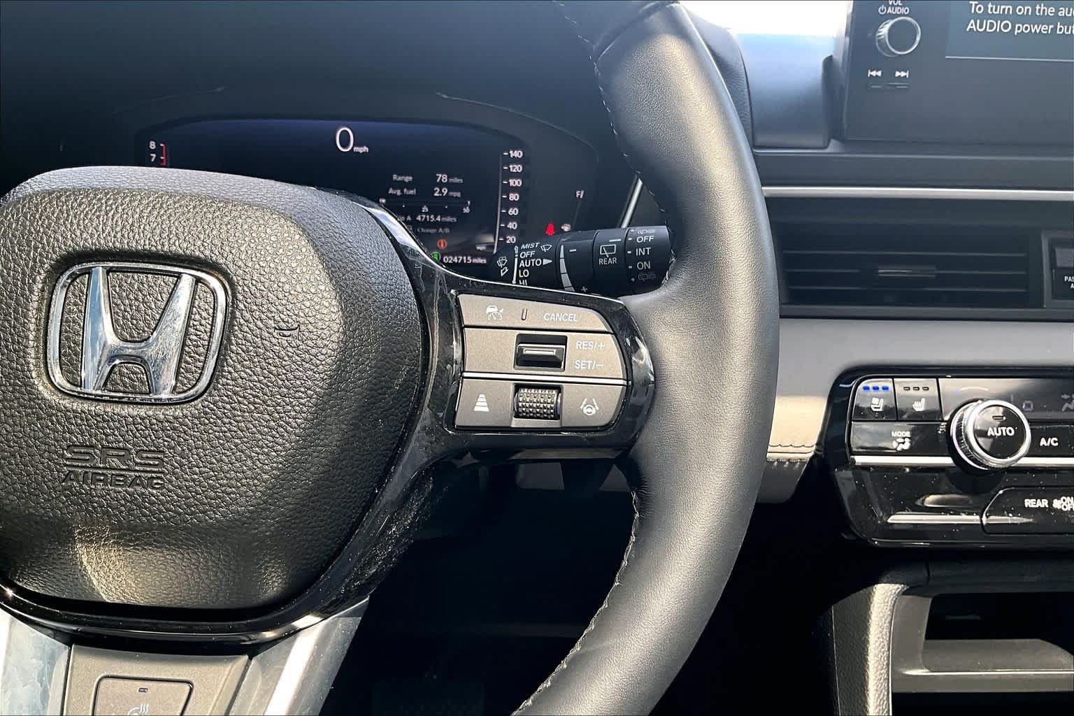 Used 2023 Honda Pilot Elite image 21