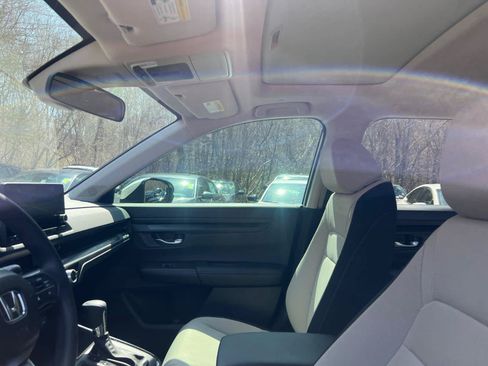 Used 2024 Honda CR-V EX image 13