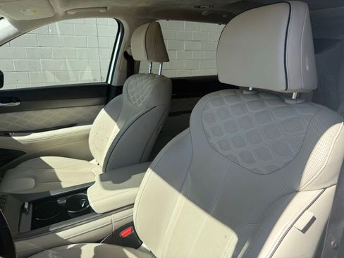 Used 2021 Hyundai Palisade Calligraphy image 24