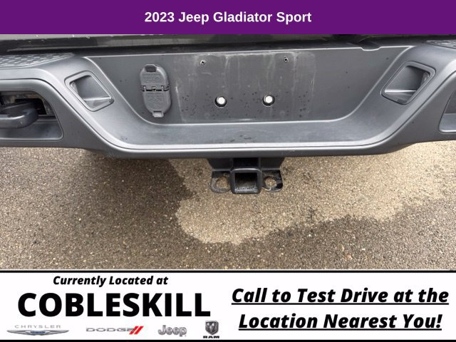 Used 2023 Jeep Gladiator Sport w/ Trailer Tow Package AWD/4WD image 7