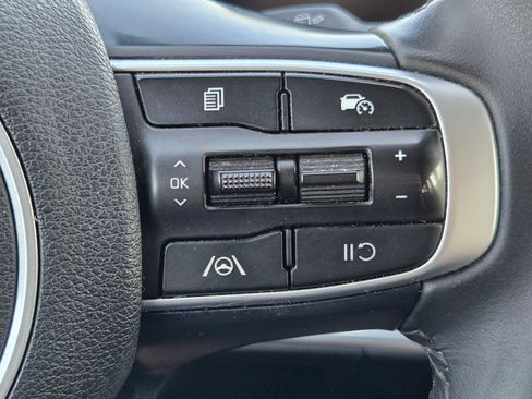 Used 2023 Kia Sportage EX FWD image 28