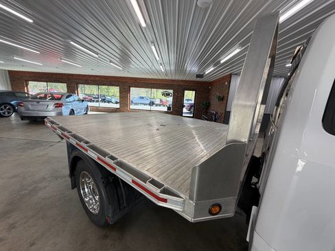 Used 2021 Ford F550 4x4 Regular Cab Super Duty image 14