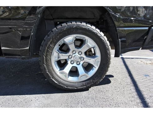 Used 2021 RAM 1500 Big Horn image 30