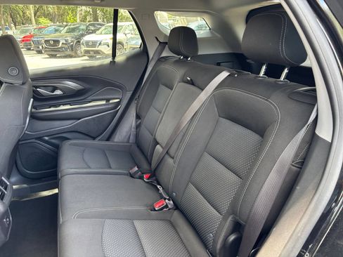 Used 2024 GMC Terrain SLE FWD image 37