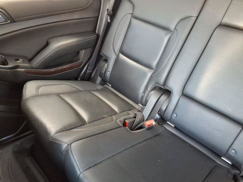 Used 2019 GMC Yukon SLT w/ Premium Edition RWD image 22