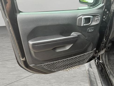 Used 2020 Jeep Wrangler Unlimited Sport AWD/4WD image 9