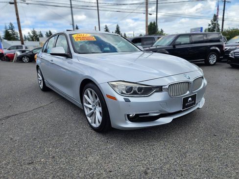 Used 2012 BMW 328i Sedan RWD image 3