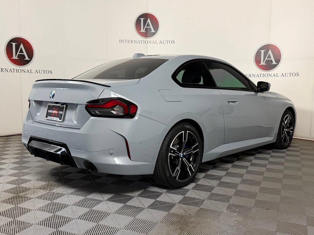 Used 2025 BMW 230i xDrive Coupe w/ M Sport Package AWD/4WD image 9