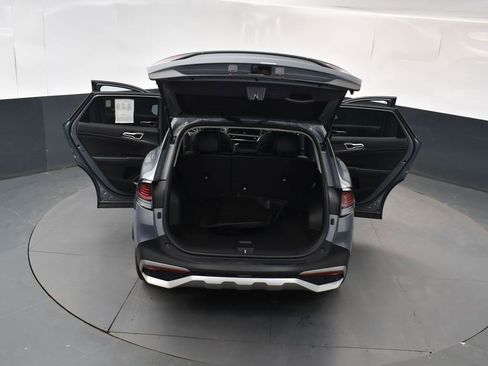 Certified 2023 Kia Sportage EX image 17