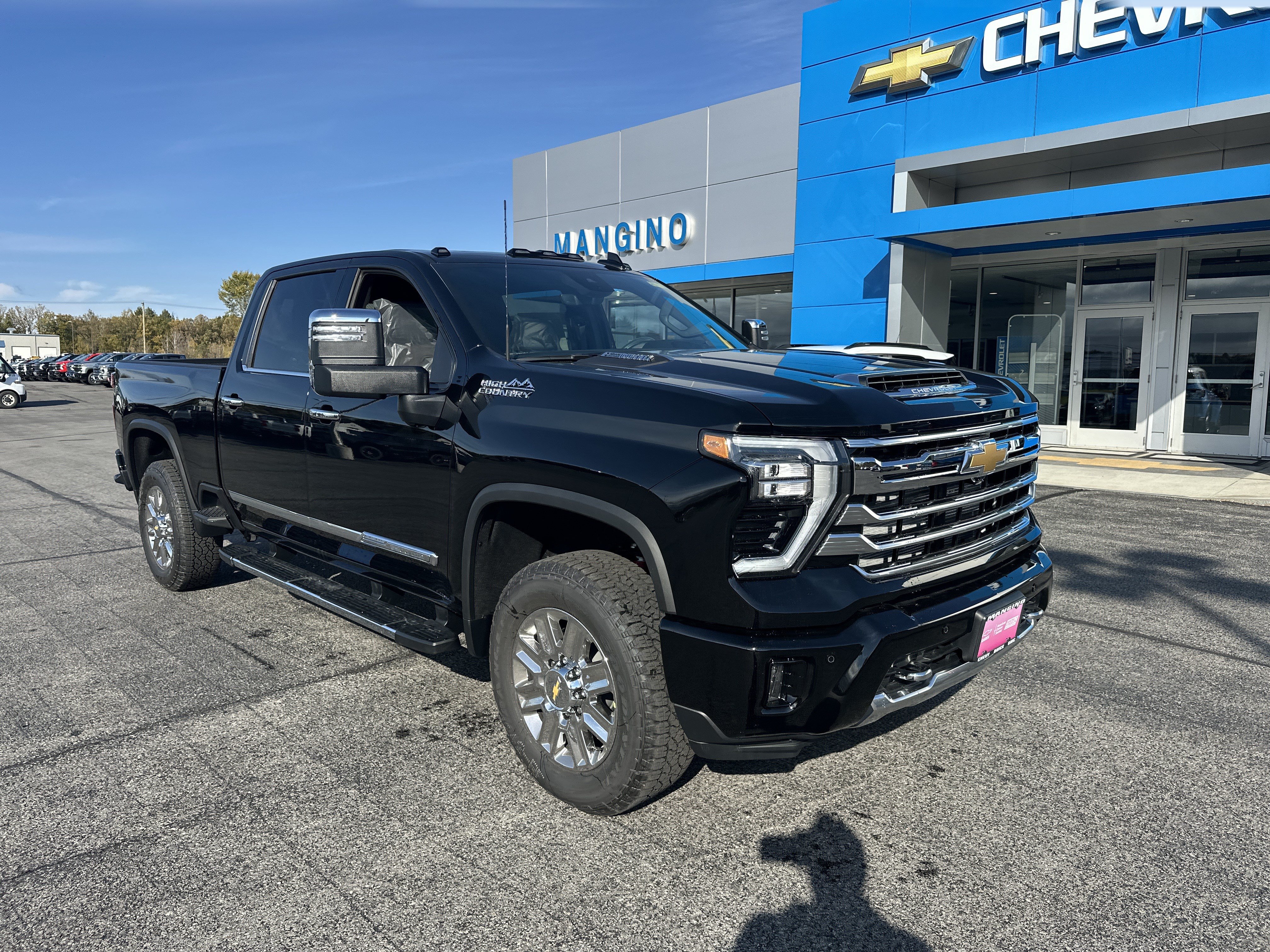 New 2026 Chevrolet Silverado 2500 High Country w/ High Country Premium Package AWD/4WD image 2