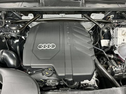 Certified 2025 Audi Q5 2.0T Premium Plus w/ Premium Plus Package AWD/4WD image 25