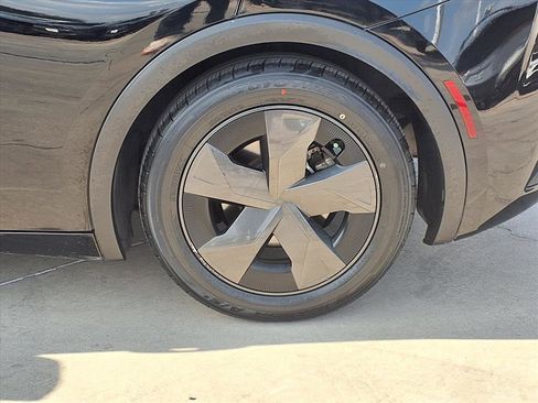 Used 2024 Toyota Prius LE image 7