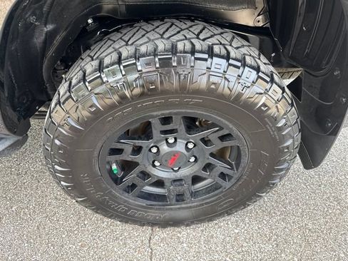 Used 2024 Toyota 4Runner TRD Off-Road Premium w/ Moonroof Package AWD/4WD image 11