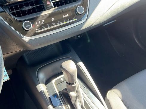 Used 2023 Toyota Corolla LE image 30