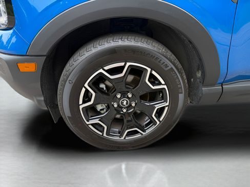 Used 2025 Ford Bronco Sport Outer Banks AWD/4WD image 26