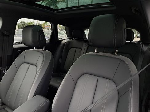 Certified 2024 Audi Q4 e-tron Premium Plus w/ Premium Plus image 17