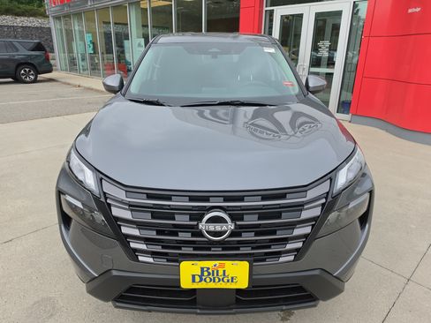 New 2026 Nissan Rogue SV w/ Cold Weather Package AWD/4WD image 10