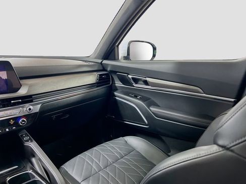 Certified 2024 Kia Telluride SX Prestige X-Line image 25