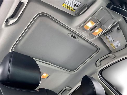 Used 2018 MAZDA CX-5 Touring w/ Preferred Equipment Package image 22