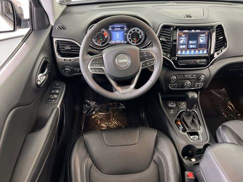 Used 2022 Jeep Cherokee Limited w/ Mopar Interior Package image 22