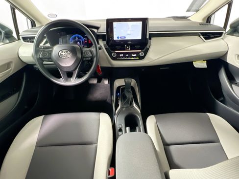 Used 2026 Toyota Corolla LE FWD image 29