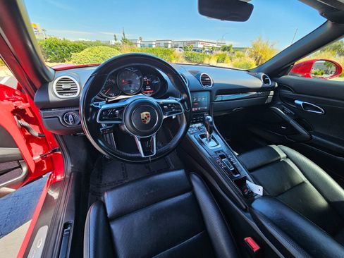 Used 2021 Porsche 718 Boxster S RWD image 20
