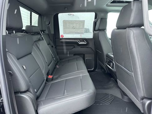 New 2026 Chevrolet Silverado 2500 LTZ w/ LTZ Premium Package AWD/4WD image 11